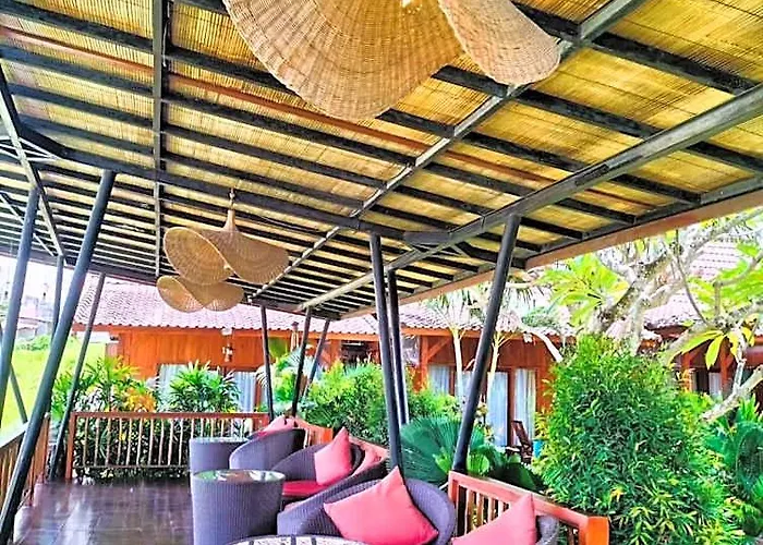 ホテル Joglo At La Pan Nam Exotic And